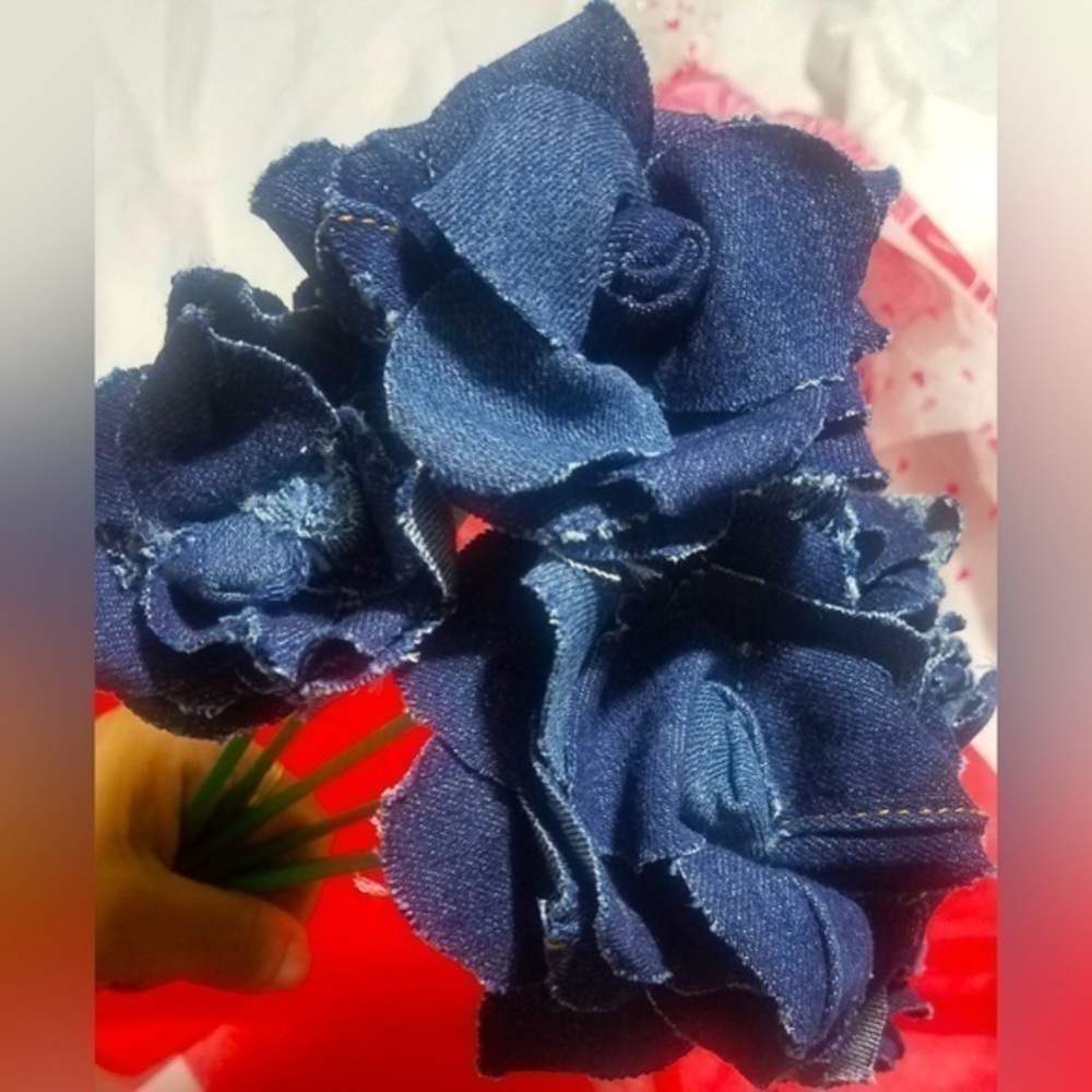 Tasty Raw Edge Denim The Forever Rose Trio